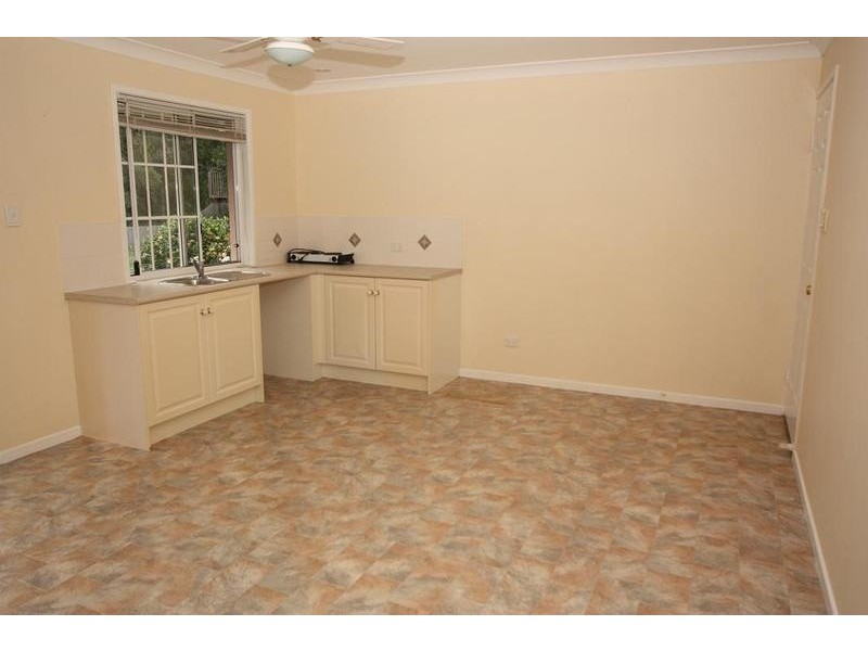 2 Tulloch Street, Little Mountain QLD 4551