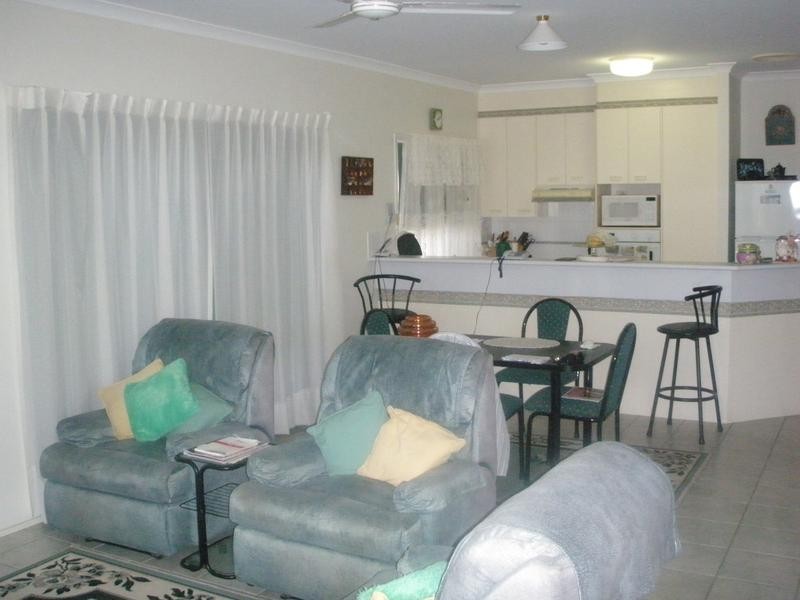 201/6 Fantail Place, Wurtulla QLD 4575