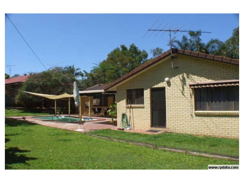 12 Oakwood Place, Little Mountain QLD 4551