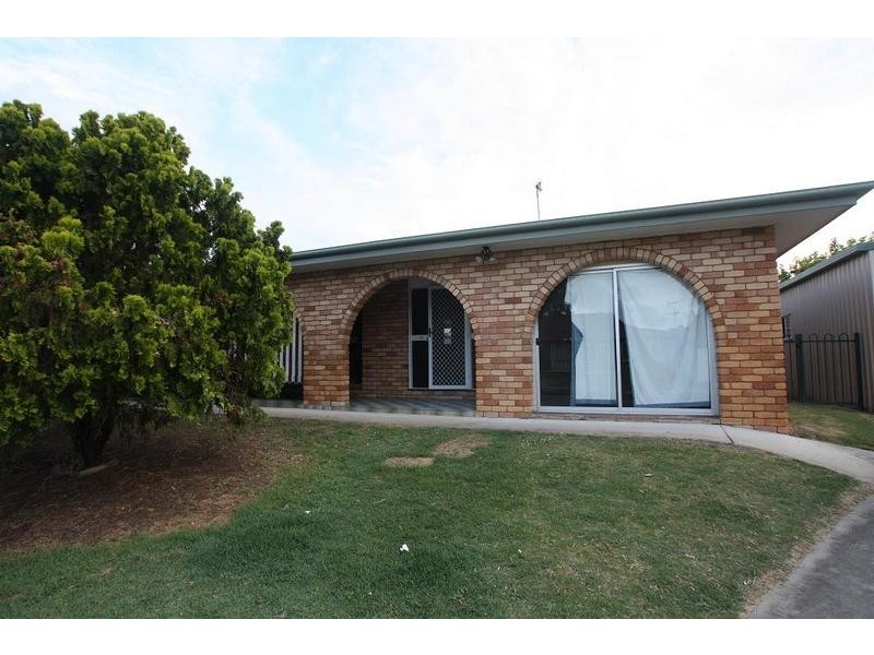 18 Girraween Street, Warana QLD 4575