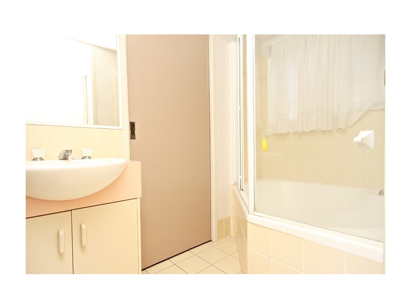 3/66 Lower Gay Tce, Caloundra QLD 4551