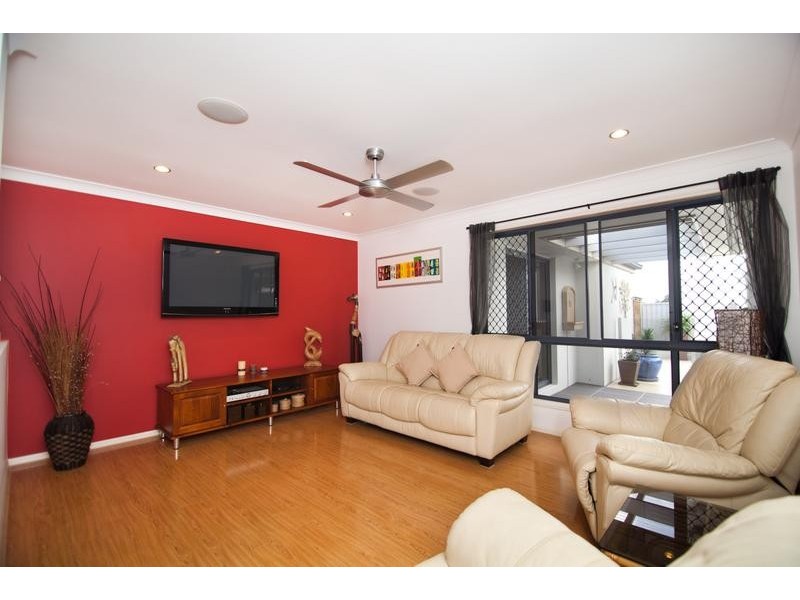 3 The Parkway, Aroona QLD 4551