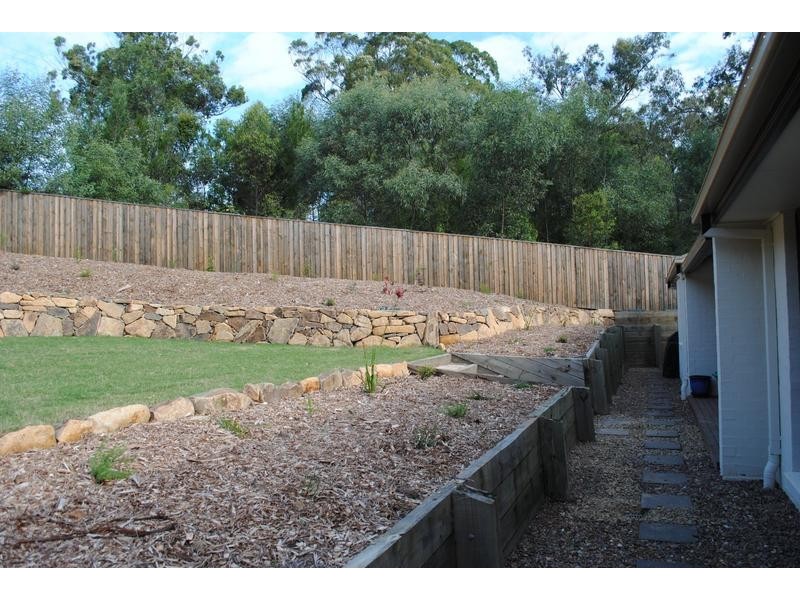 1 Wattlefield Road, Little Mountain QLD 4551