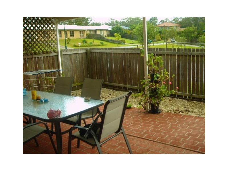1 Olivia Court, Landsborough QLD 4550