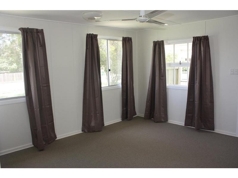 31 Hume Street, Golden Beach QLD 4551