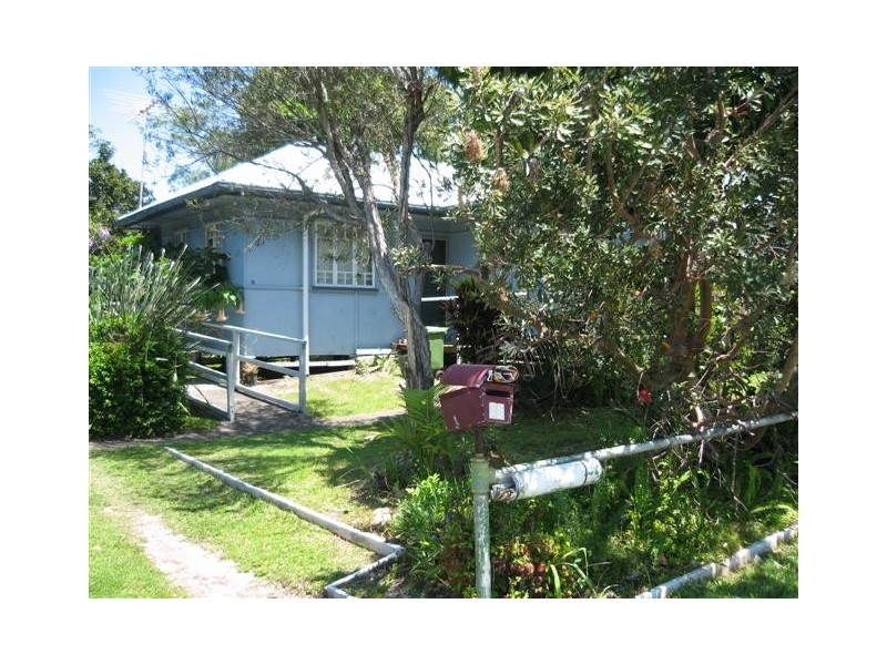 18 Oval Avenue, Caloundra QLD 4551