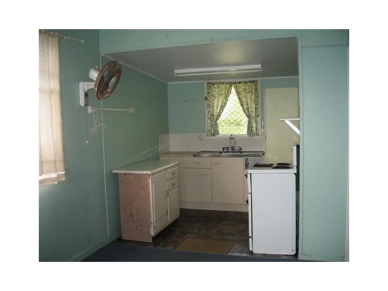 18 Oval Avenue, Caloundra QLD 4551