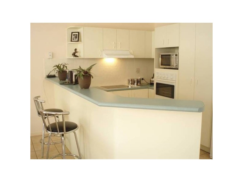 216/ Lakeshore Place, Little Mountain QLD 4551