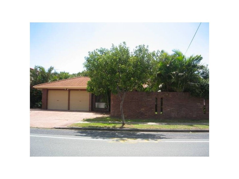 Warana QLD 4575