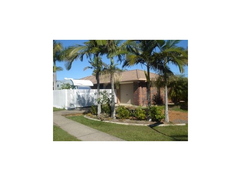 Milbong Street, Battery Hill QLD 4551
