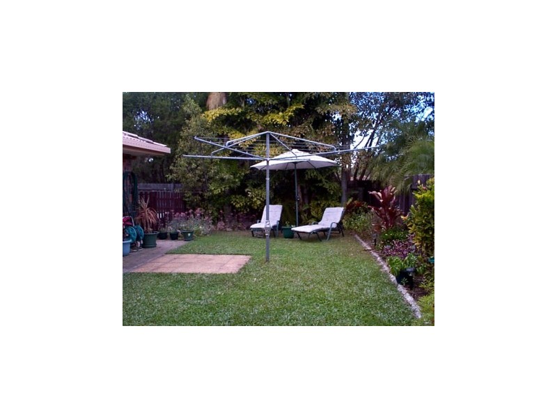 Milbong Street, Battery Hill QLD 4551