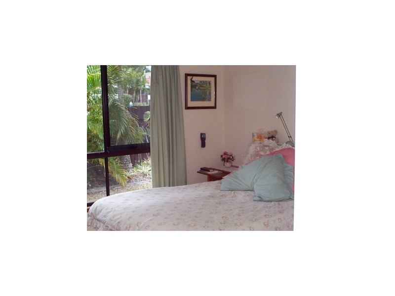 Milbong Street, Battery Hill QLD 4551