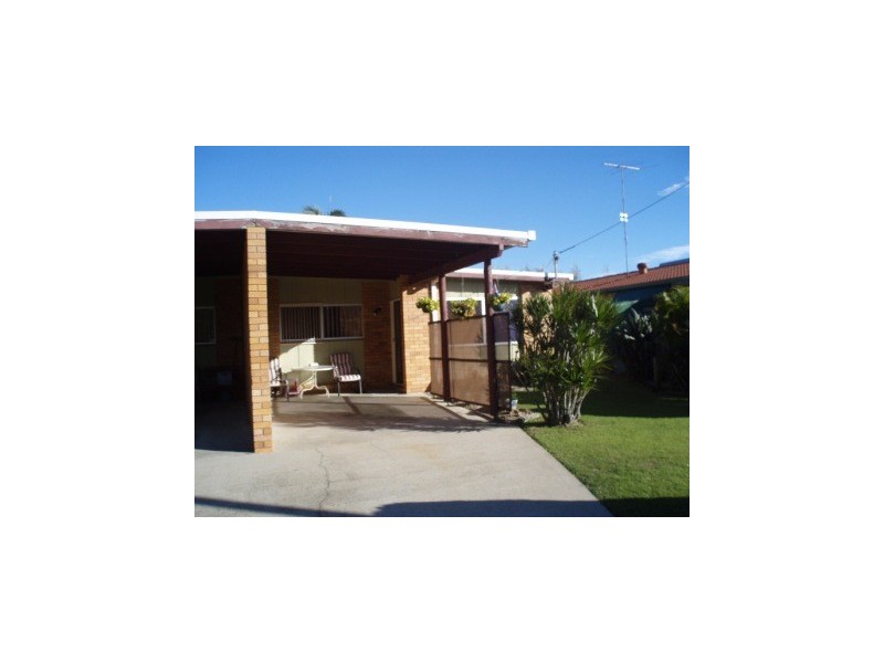 Mirnoo St, Currimundi QLD 4551