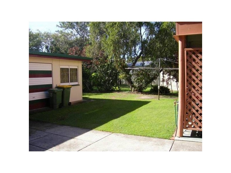 39 Nelson Street, Golden Beach QLD 4551