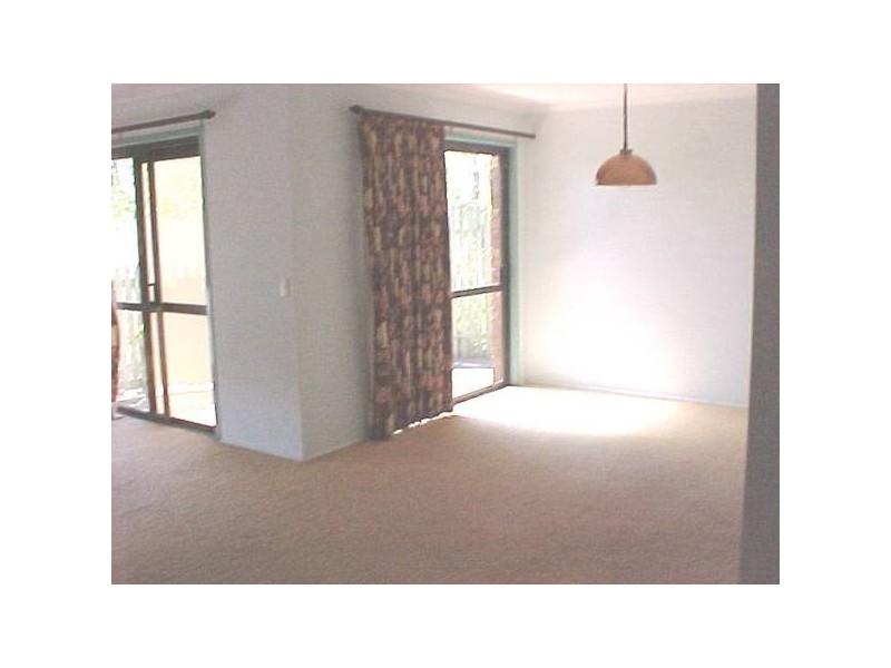 5 Neelong Court, Warana QLD 4575