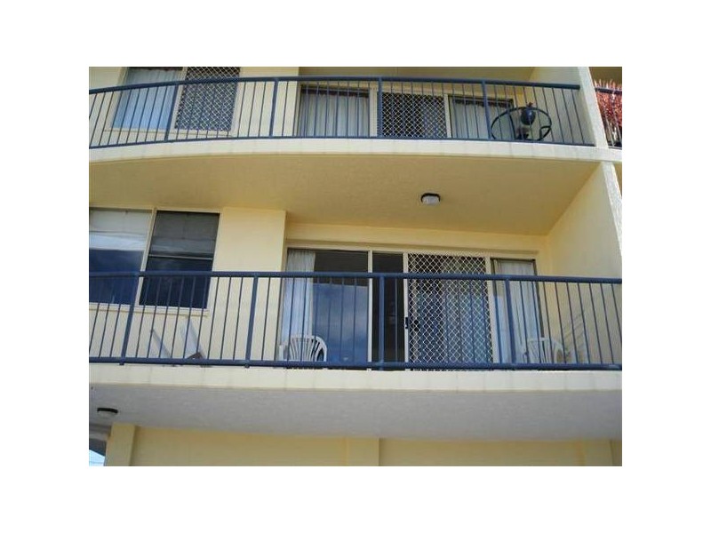 Dicky Beach QLD 4551