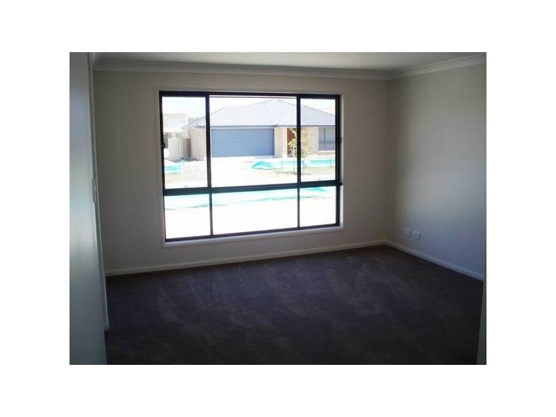 20 Wheeler Cres, Caloundra West QLD 4551