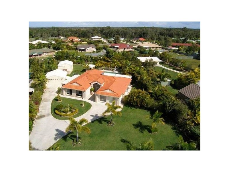 2 Eucalyptus Place, Little Mountain QLD 4551
