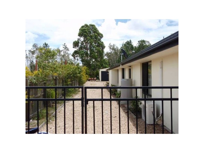 7 Tulipoak Court, Little Mountain QLD 4551