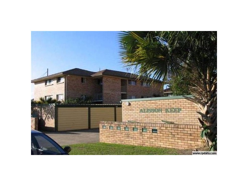 10/12 Coonowrin Street, BATTERY HILL, Caloundra QLD 4551