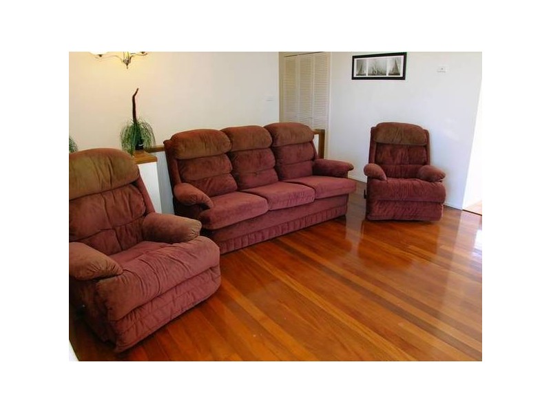 20 Ikara Street, BATTERY HILL, Caloundra QLD 4551