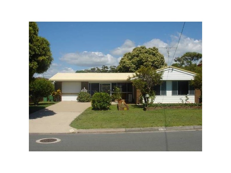 102 Taylor Avenue, Golden Beach QLD 4551