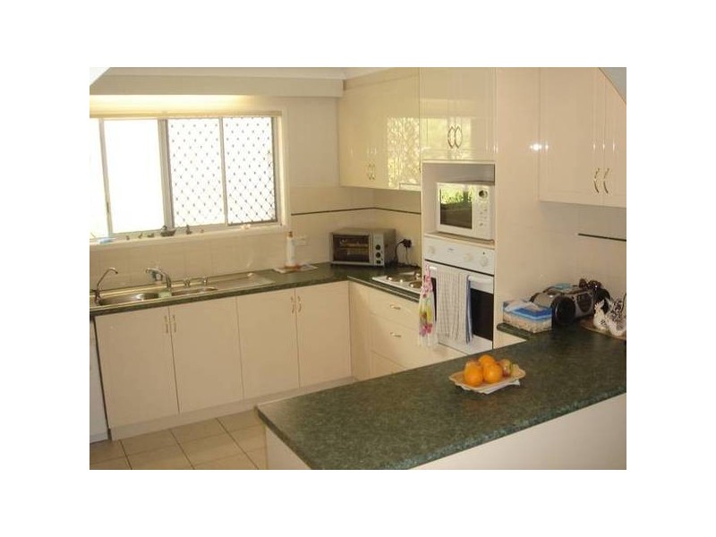 102 Taylor Avenue, Golden Beach QLD 4551