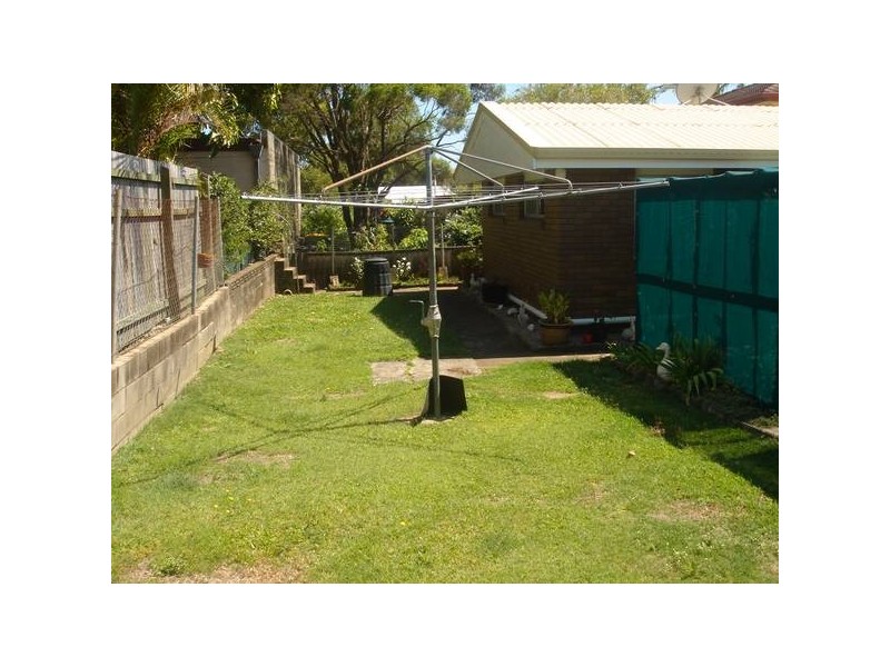 102 Taylor Avenue, Golden Beach QLD 4551