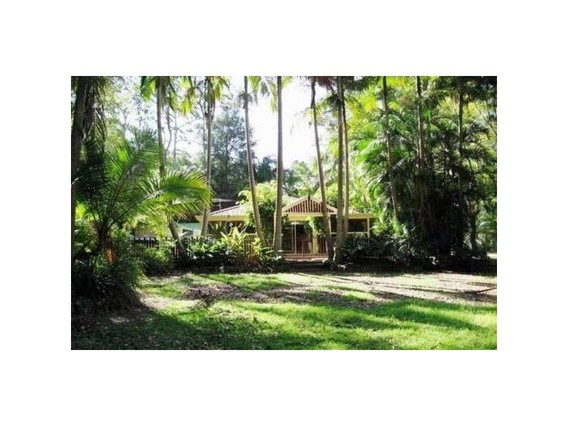 52 De Zen Road, Palmview QLD 4553