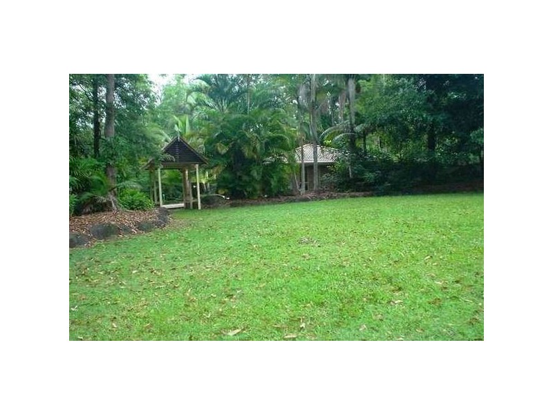 52 De Zen Road, Palmview QLD 4553