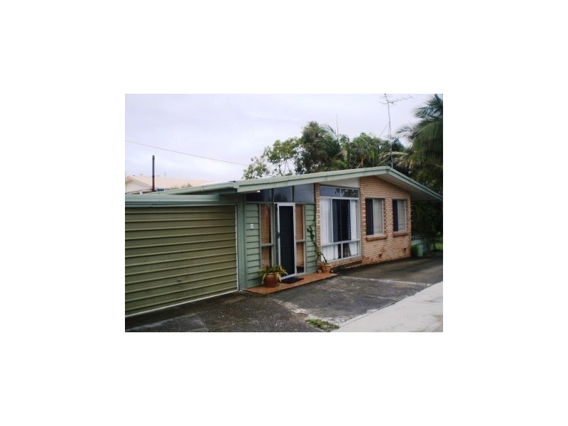 9A Albert Street, Caloundra QLD 4551