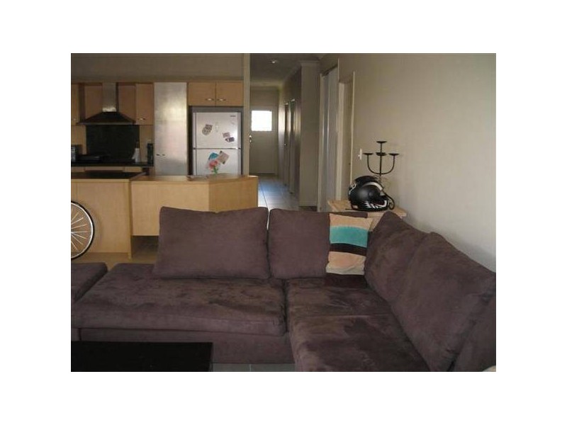 154/2 Grand Parade, Kawana Island QLD 4575