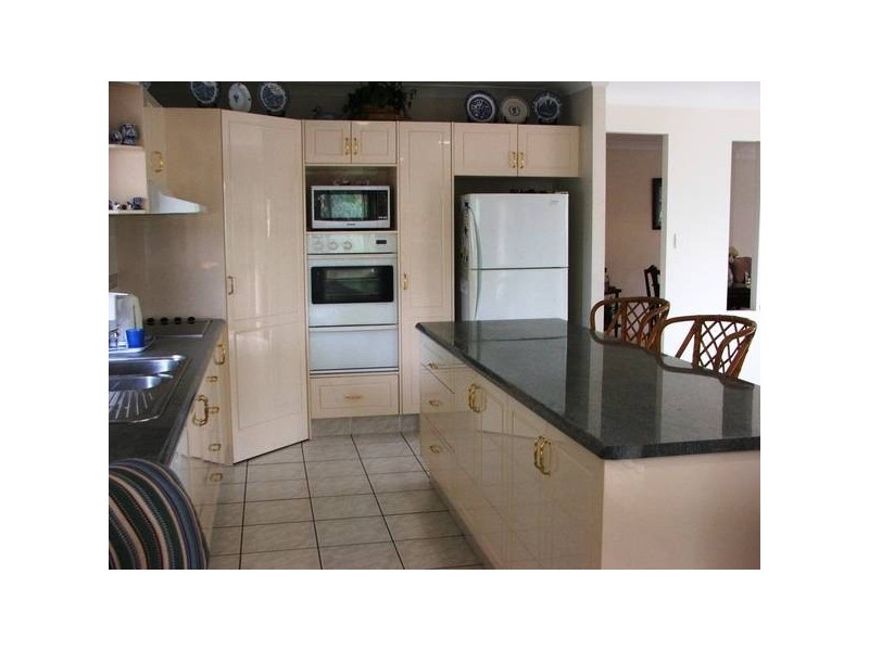 8 Gradorean Street, Pelican Waters QLD 4551