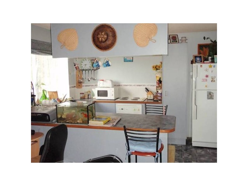 2/2 Upper Gay Tce, Kings Beach QLD 4551