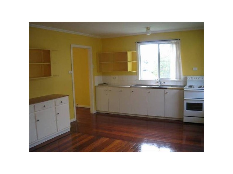 2 Kitchener Street, Golden Beach QLD 4551