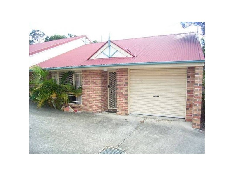 2/38 Milbong Street, Battery Hill QLD 4551