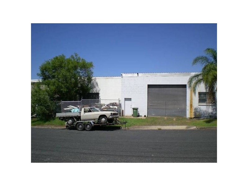 27 Allen Street (SUNSHINE COAST), Moffat Beach QLD 4551