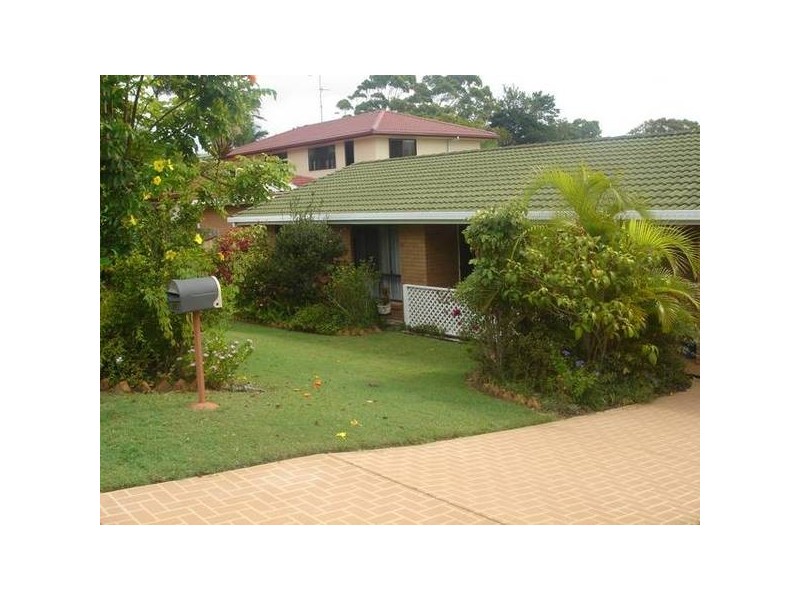 27 Hodgens Street, Caloundra QLD 4551