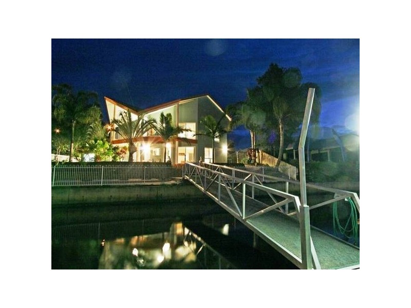 1 Pelican Waters Boulevarde, Pelican Waters QLD 4551