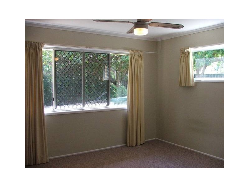 2/3 Beausang Street, Caloundra QLD 4551