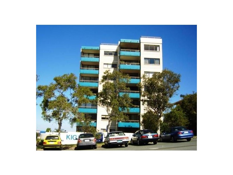 8/14 Queen Street, Kings Beach QLD 4551