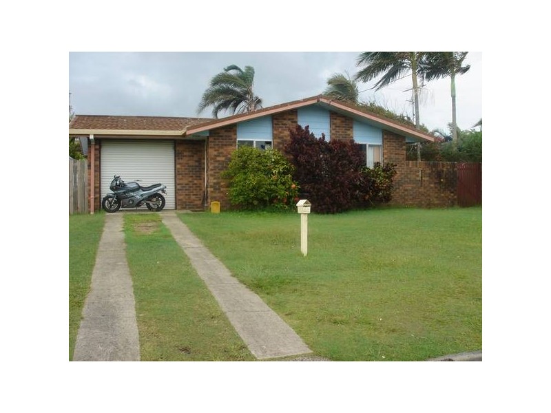 21 Minkara Street, Warana QLD 4575