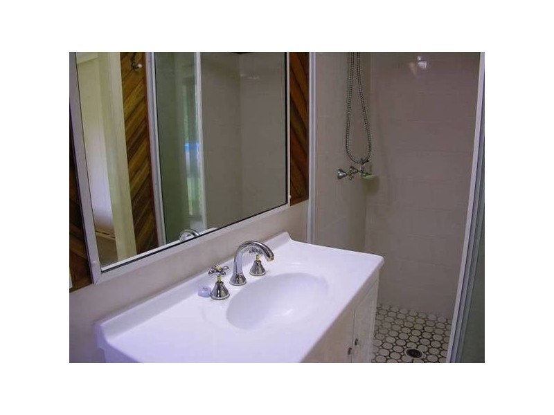 24 Clinton Court, Glenview QLD 4553