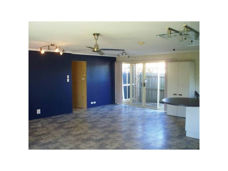 21 Lakeshore Place, Caloundra QLD 4551