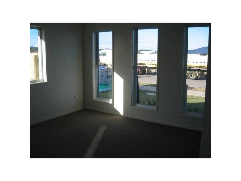 Little Mountain QLD 4551