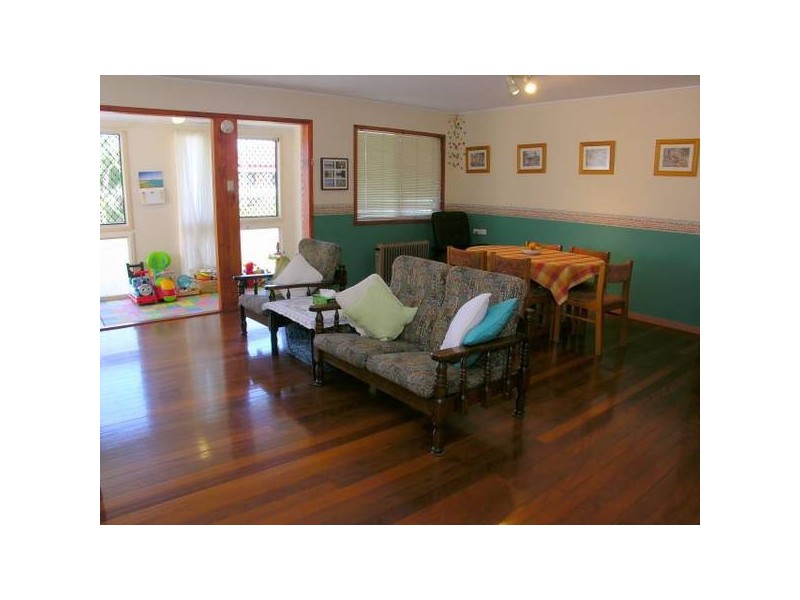 72 Palmer Avenue, Golden Beach QLD 4551