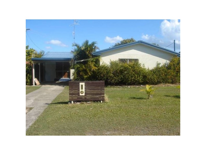 2 Careen St, Battery Hill QLD 4551