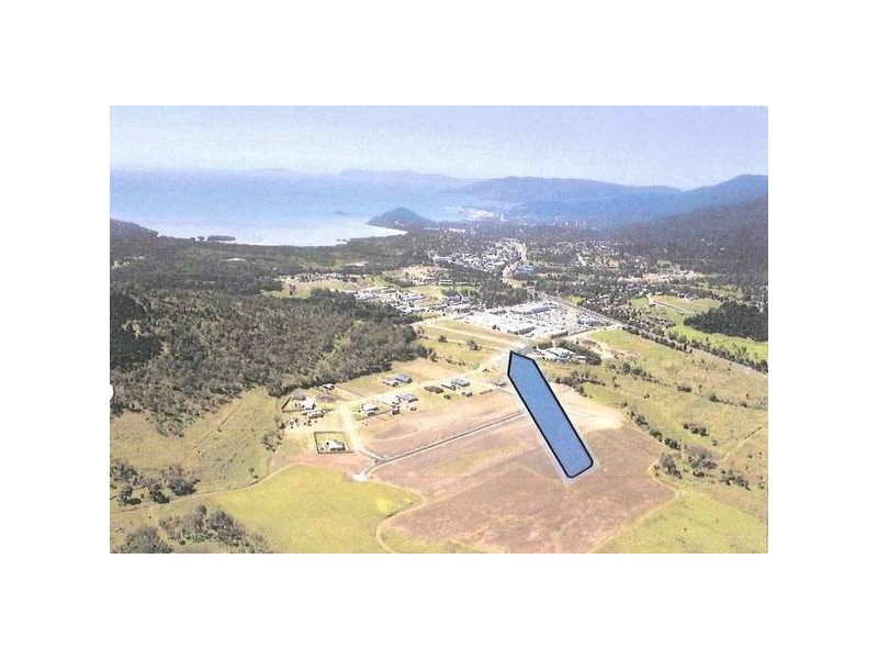 2 Myler Lasky Drive, Cannonvale QLD 4802
