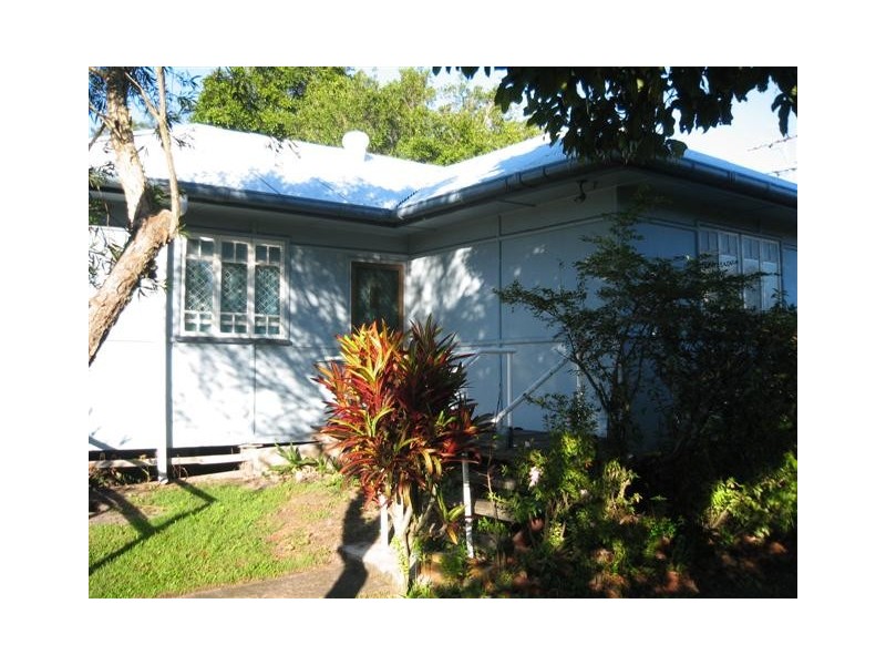 18 Oval Avenue, Caloundra QLD 4551