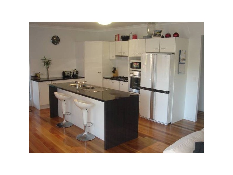 11 Gallery Place, Little Mountain QLD 4551